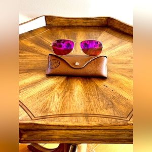 RAY-BAN Hot Pink/Matte Gold RB 3362 Cockpit Aviator Sunglasses with Case